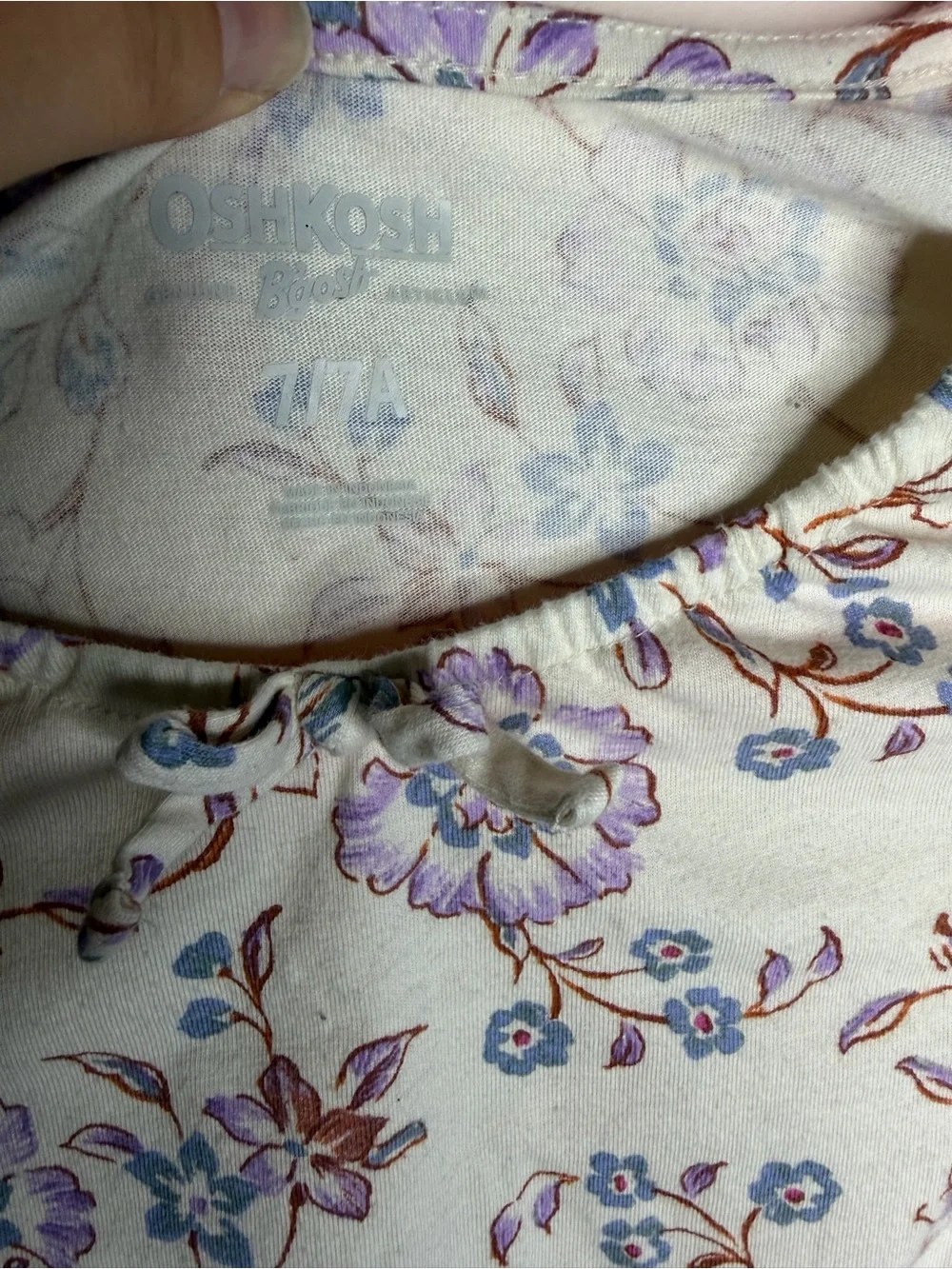 OshKosh B'gosh Cream Top with Purple and Blue Floral Print